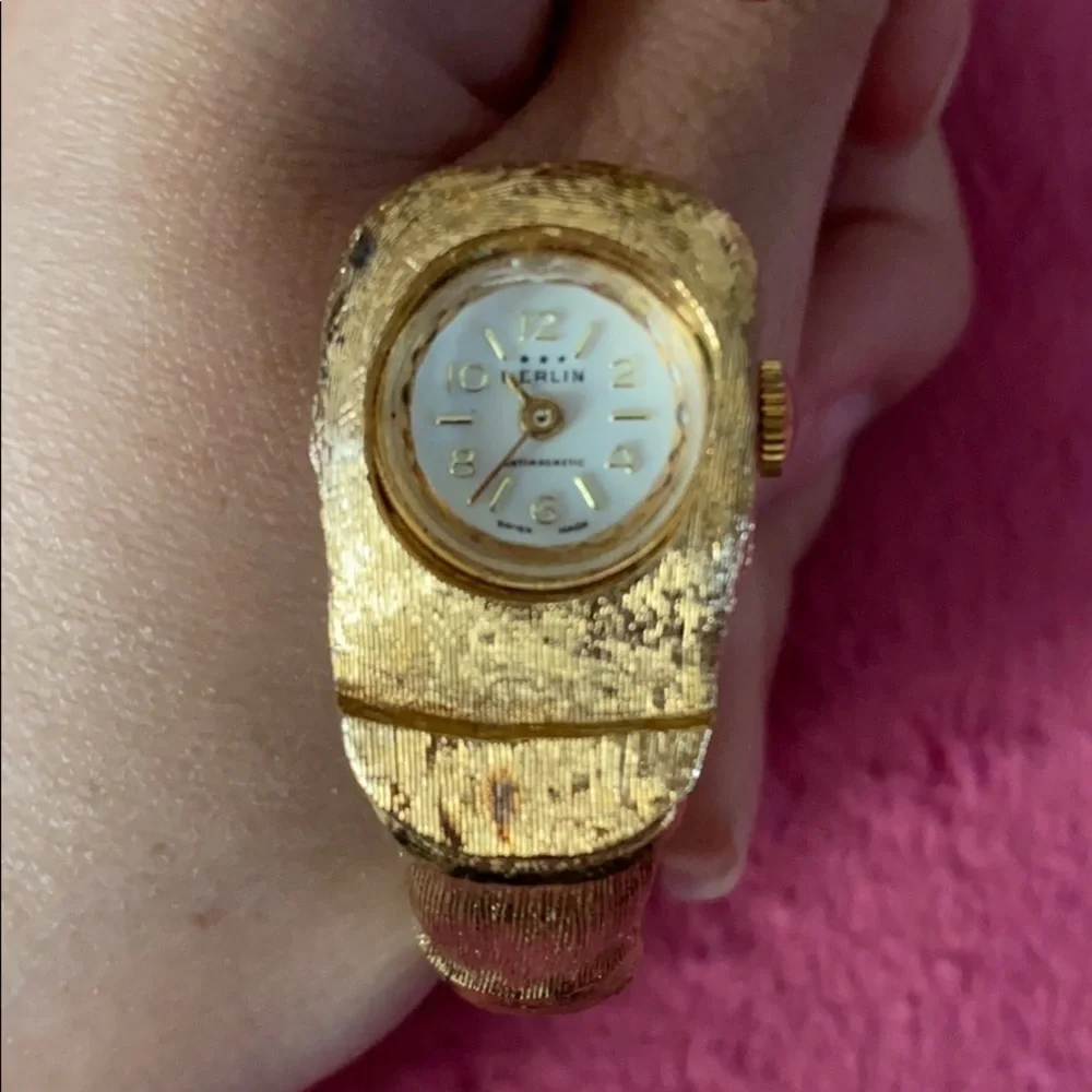 Berlin gold plated antimagnetic watch bracelet